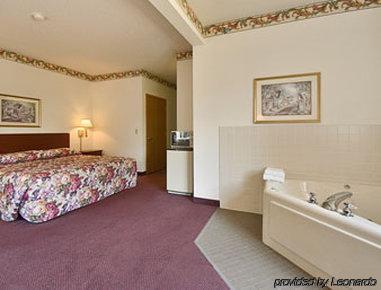Hotel Super 8 By Wyndham Osage Chambre photo